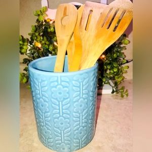 Blue /Turquoise Floral Embossed Utensils Holder NEW